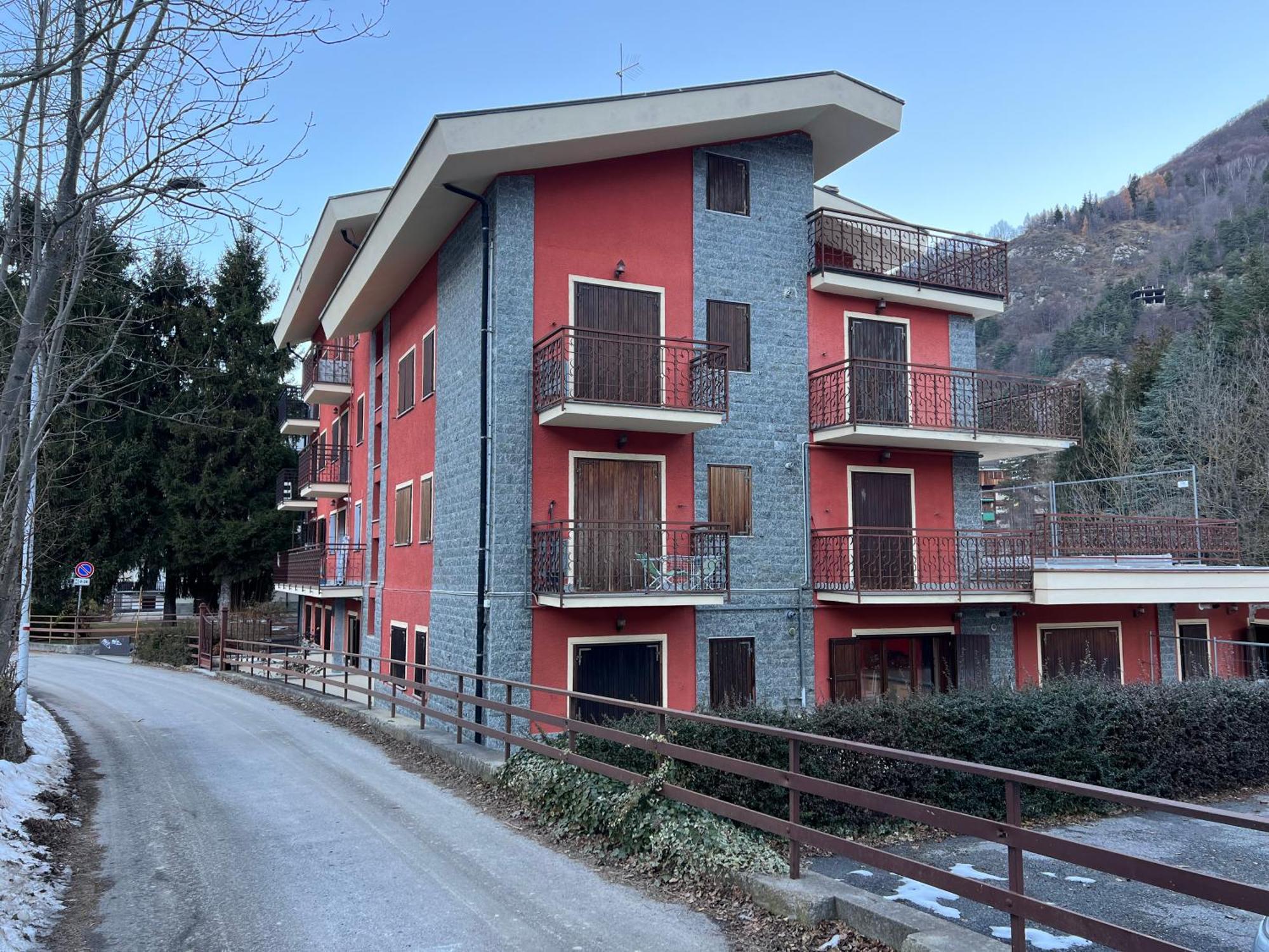 Limone Central Suite Mountain View Лімоне-П'ємонте Екстер'єр фото